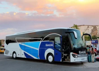 Sərnişin avtobusu AŞDI – bu ölkədə