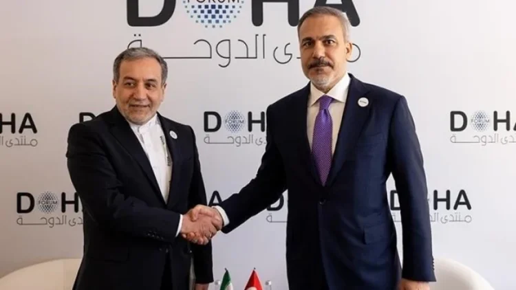 Hakan Fidan iranlı həmkarı ilə telefon danışığı aparıb