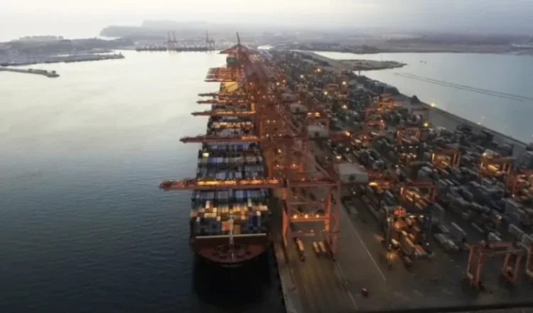 Bu liman fəaliyyətini DAYANDIRDI: Hücum EDİLDİ