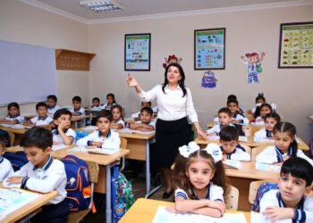 Dərslər dayandırıldı -TƏCİLİ