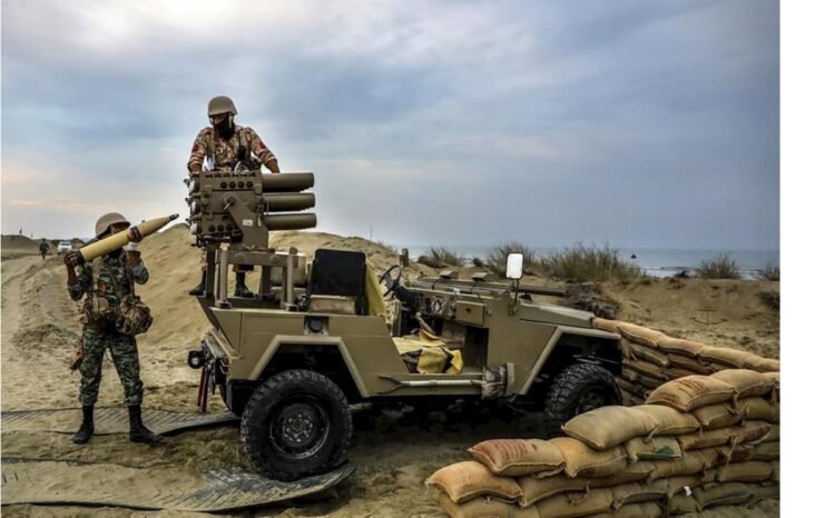 “Military Observer”: İran Azərbaycanla sərhəddə hərbi hazırlığı artırır