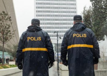 Yağış sınağından üzüağ çıxanlar – Azərbaycan polisinin MÖHTƏŞƏM XİDMƏTİ