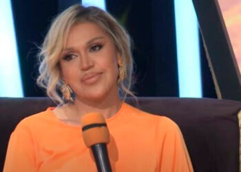 Rəqsanə oğurluq edib – AÇIQLAMA