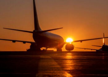 Bu istiqamətə uçuşlar təxirə salındı