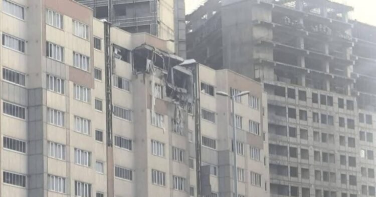 İsrail Təbrizdə evləri və parkı VURDU: Ölənlər və yaralananlar var