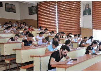 Gözlənilən qərar: Tələbə ancaq tələbəni görəcək?