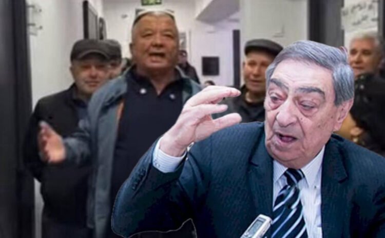 “Onların başları batsın…” – Rəşid Mahmudov əsəbiləşdi