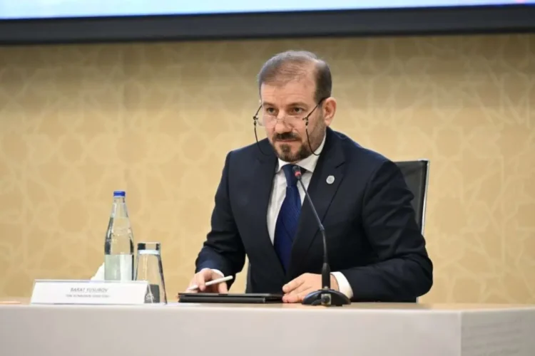 “Yeni Klinika”nın direktoru işdən çıxarıldı