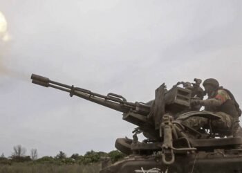 SON DƏQİQƏ: Rusiya ərazisi kütləvi dron hücumuna məruz qaldı — müdafiə sistemləri işə düşdü