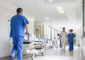 Bakıda sinif yoldaşının yandırdığı şagirdin SON DURUMU AÇIQLANIB