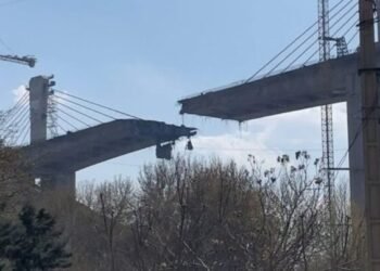 İranın “şah əsəri” vuruldu