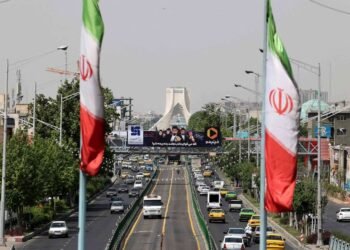 Bu ölkə İranla sərhəd-keçid məntəqəsini bağladı