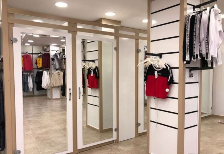 Məşhur ticarət mərkəzi BAĞLANIR? – VİDEO