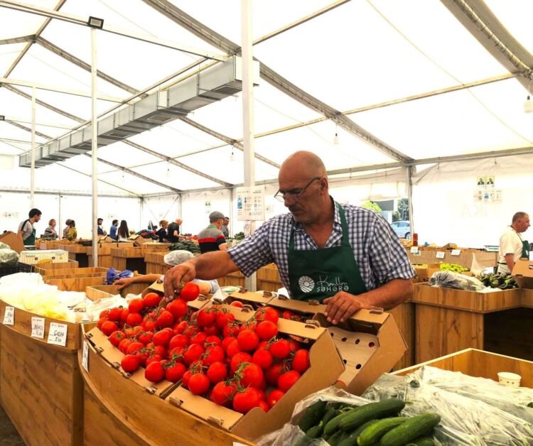 Əslində, 20 qəpiyədir, amma 4 manata satılır