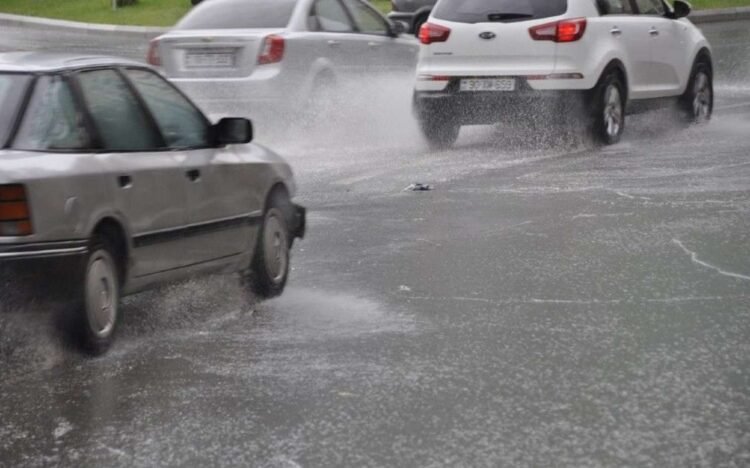 Bakıda gecədən başlayan yağış davam edir – XƏBƏRDARLIQ