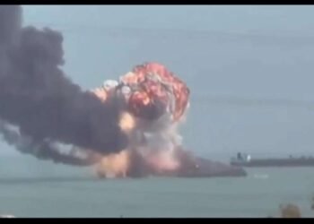 ABŞ səhvən başqa ölkənin gəmisinə hücum etdi