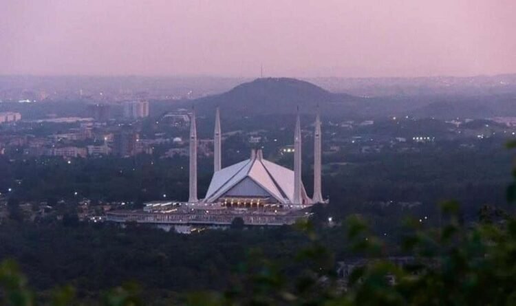 İran heyəti İslamabadda “qırmızı xətti”ni elan etdi