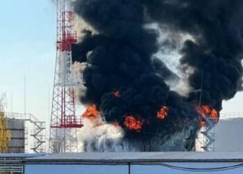 Ərbildə neft emalı zavoduna hücum: partlayış oldu – VİDEO