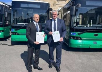 Azərbaycan Ukraynaya beş sərnişin avtobusu verdi