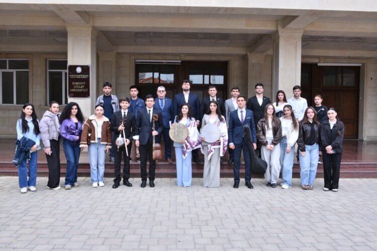 SDU-da “Qərbi Azərbaycan irsini tanı” layihəsi çərçivəsində seminar keçirilib-FOTOLAR