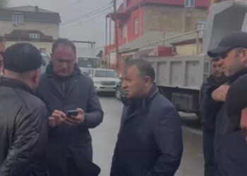 ADSEA sədri üzərində evlər tikilən kollektorun çökdüyü ərazidə olub