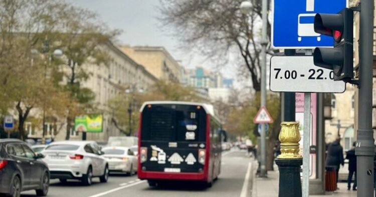 Bakıda 3 marşrutun hərəkət istiqaməti dəyişdirildi