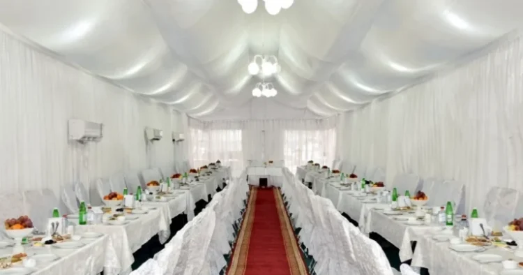 Molla pulu və təmtəraqlı ehsanlar — İslamda bu var?