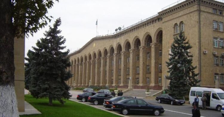 Prokurorluq Gəncə İH-də araşdırma aparır