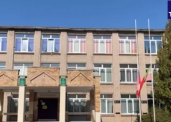 Rusiyada matəm: Bayraqlar endirildi