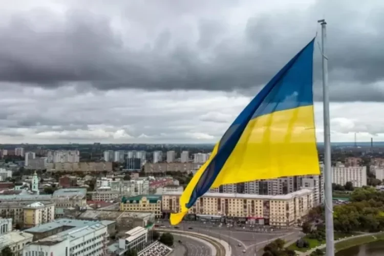 Ukrayna bu ölkəyə HÜCUM ETDİ