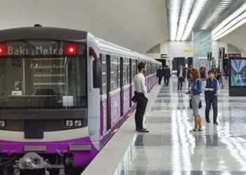 Metrodan istifadə edənlərin DİQQƏTİNƏ