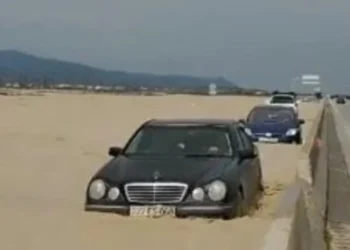 Bakı-Quba yolu suyun altında QALDI