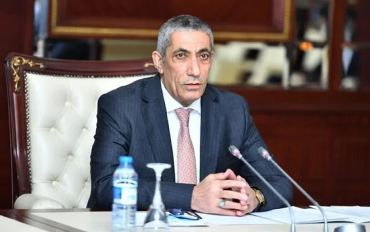 Azərbaycandan qadın paltarında qaçan şəxslər… – Siyavuş Novruzov