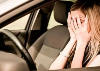 Qadın sevgilisinin maşınını qaçırıb QƏZA TÖRƏTDİ