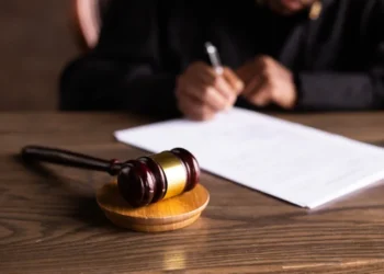 Hərbi hospitalın bölmə rəisinə HÖKM OXUNDU