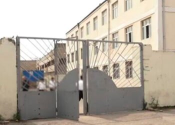 Bakıda məktəbdə şok hadisə – VİDEO