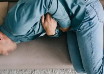 Azərbaycanda DƏHŞƏT: Qayınata kürəkəninin QARNINI PARTLATDI