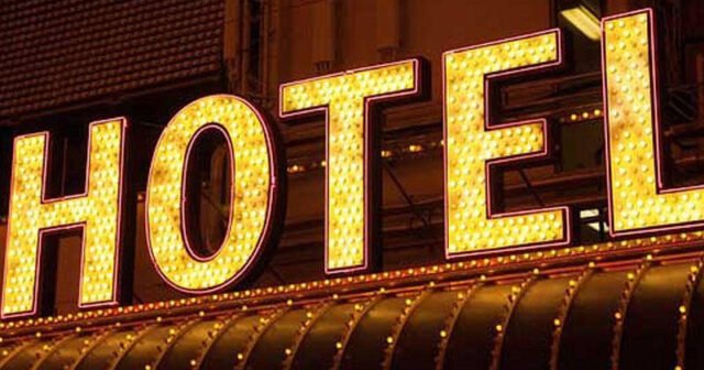 Paytaxtda məşhur otel görün neçəyə SATILIR