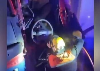 Qəzaya düşən sürücü belə xilas edildi – VİDEO