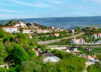 Məcburi köçkünlər üçün təmir edilən evlər qanunsuz satılır? – Dövlət Komitəsindən açıqlama