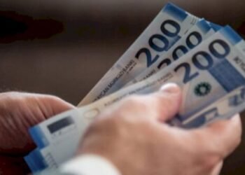 Azərbaycanda maaşlar bu qədər artdı – RƏSMİ