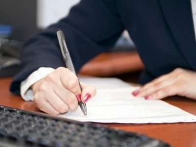 Pedaqoji təhsili olmayanlar hansı halda müəllim işləyə bilər? – QAYDA