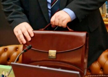 SENSASİYA! Rusiyalı diplomat ölkədən qovulur – ŞOK QƏRAR