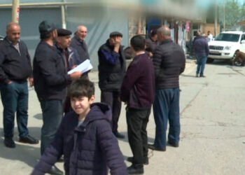 Ramanada dayanacaqların yerinin dəyişdirilməsi narazılıq yaratdı – VİDEO