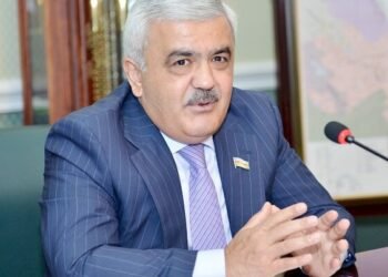 Rövnəq Abdullayevlə bağlı qərar: 16 illik fəaliyyət dövrü