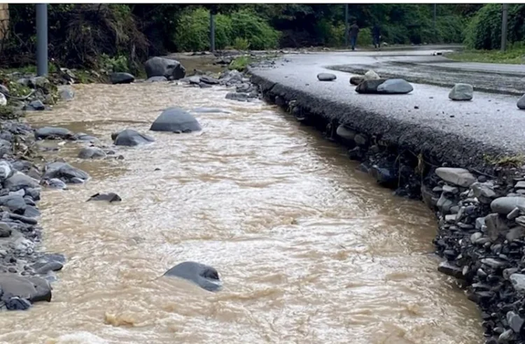 İntensiv yağış yağacaq, bəzi çaylardan sel keçəcək — XƏBƏRDARLIQ
