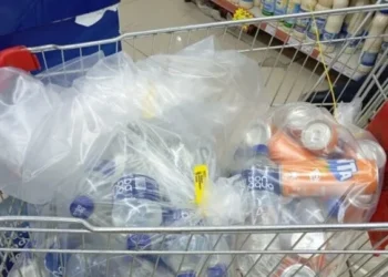 Marketdə istehlaka yararsız məhsullar aşkarlandı