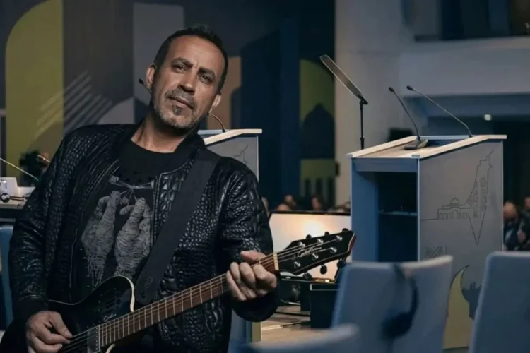 Haluk Levent xəstəxanaya yerləşdirildi