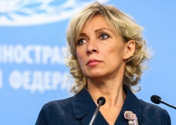 Moskva-Vaşinqton gərginliyi: Rusiya ABŞ vətəndaşlığını tanımır