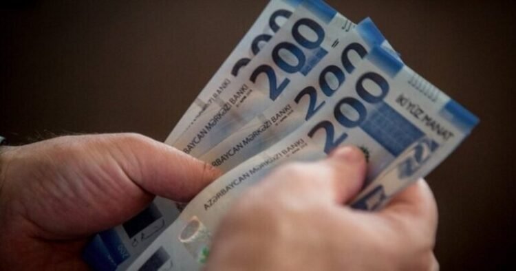Azərbaycanda gözlənilən yenilik: Minimum maaş 700 manat